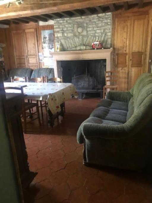 Villa Longere Campagne 10 Pers. Proche Guedelon à Sougeres-en-Puisaye Extérieur photo