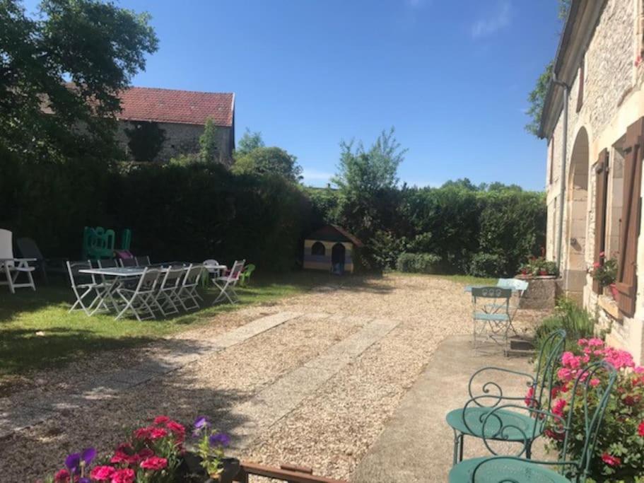 Villa Longere Campagne 10 Pers. Proche Guedelon à Sougeres-en-Puisaye Extérieur photo