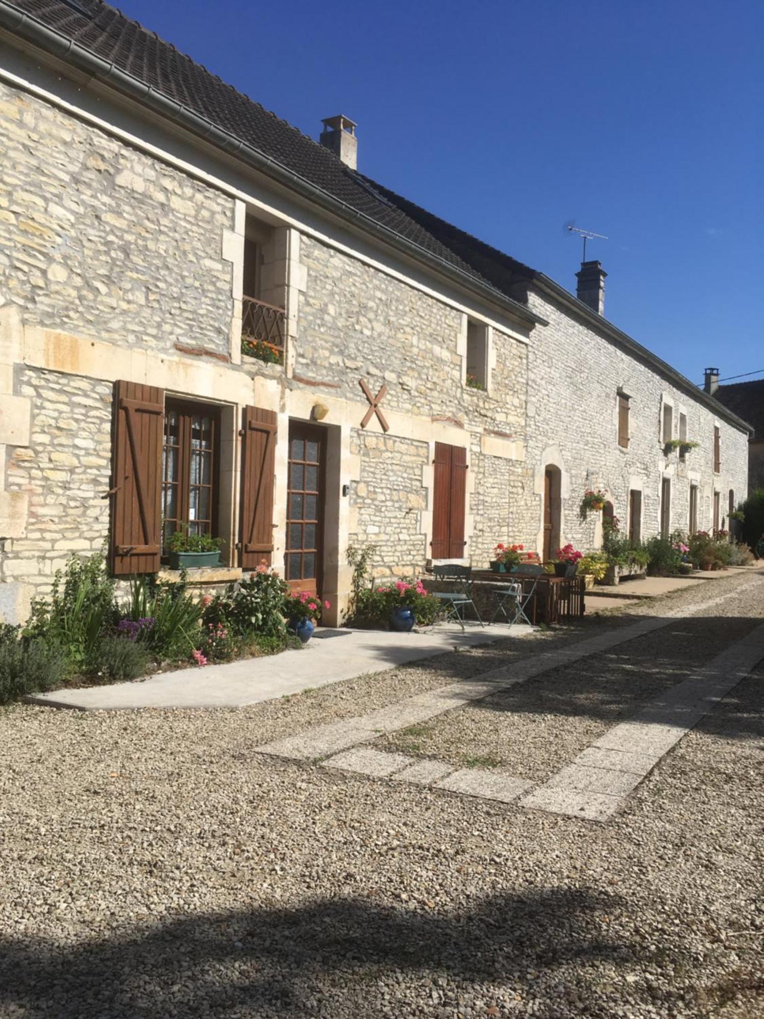 Villa Longere Campagne 10 Pers. Proche Guedelon à Sougeres-en-Puisaye Extérieur photo