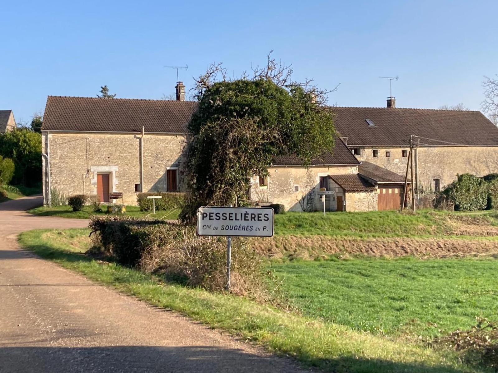 Villa Longere Campagne 10 Pers. Proche Guedelon à Sougeres-en-Puisaye Extérieur photo